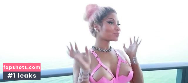 Nicki Minaj gallery photo #1551