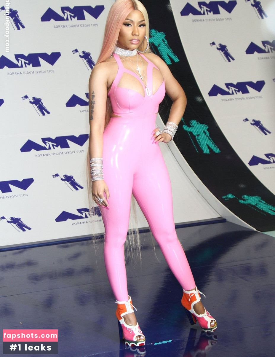 Nicki Minaj gallery photo #1589