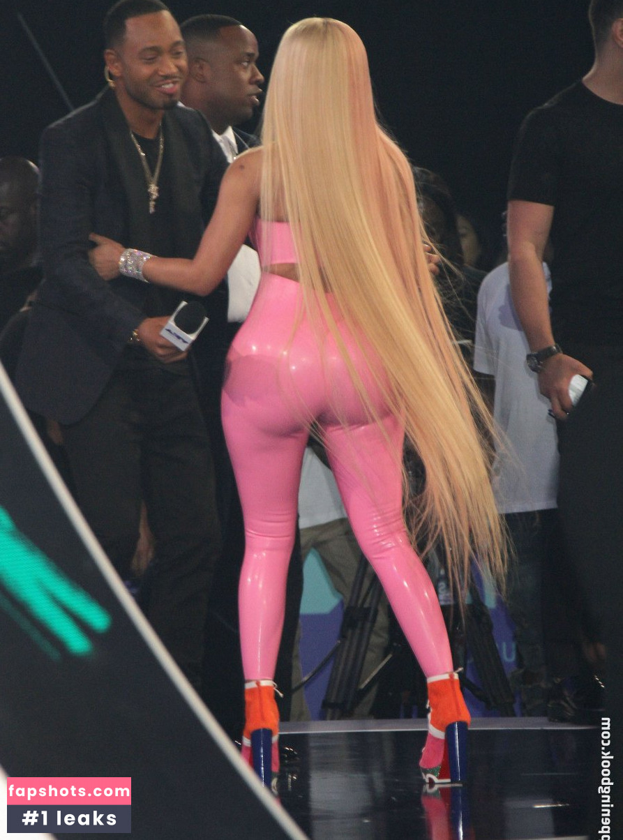 Nicki Minaj gallery photo #1591