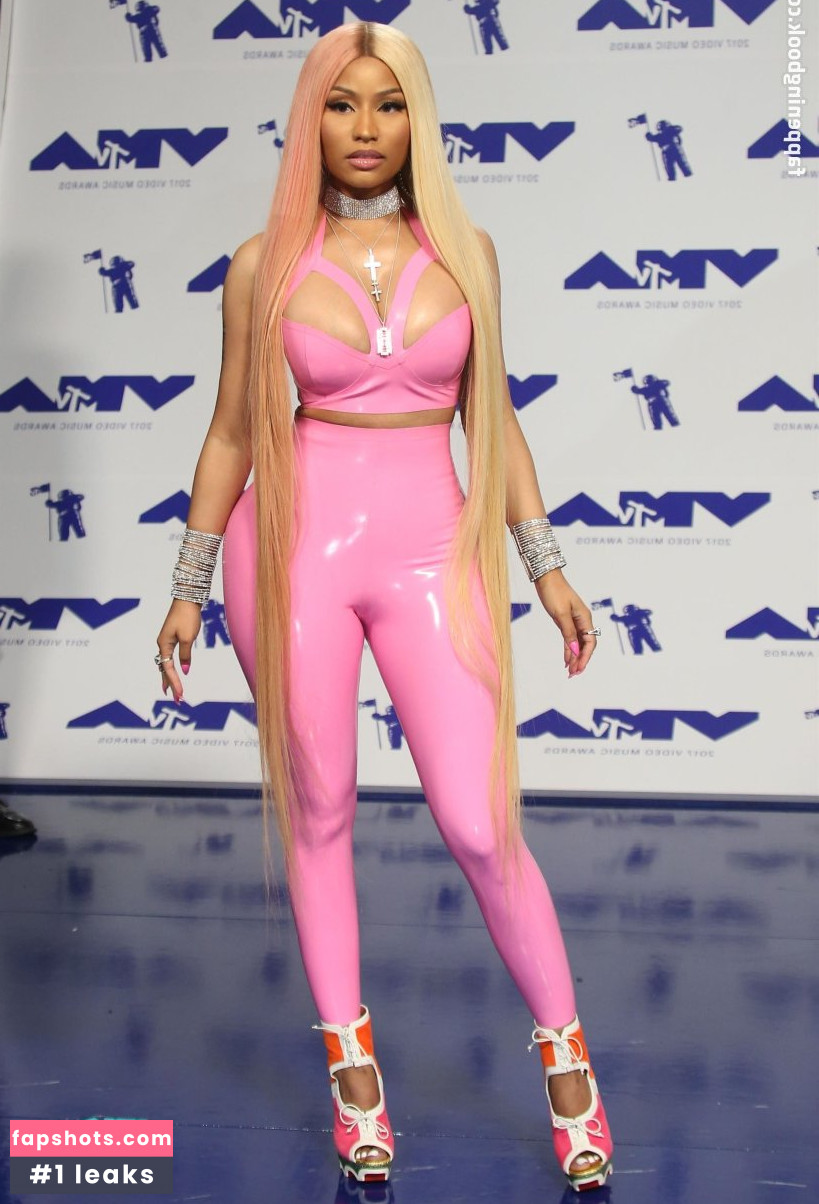 Nicki Minaj gallery photo #1593