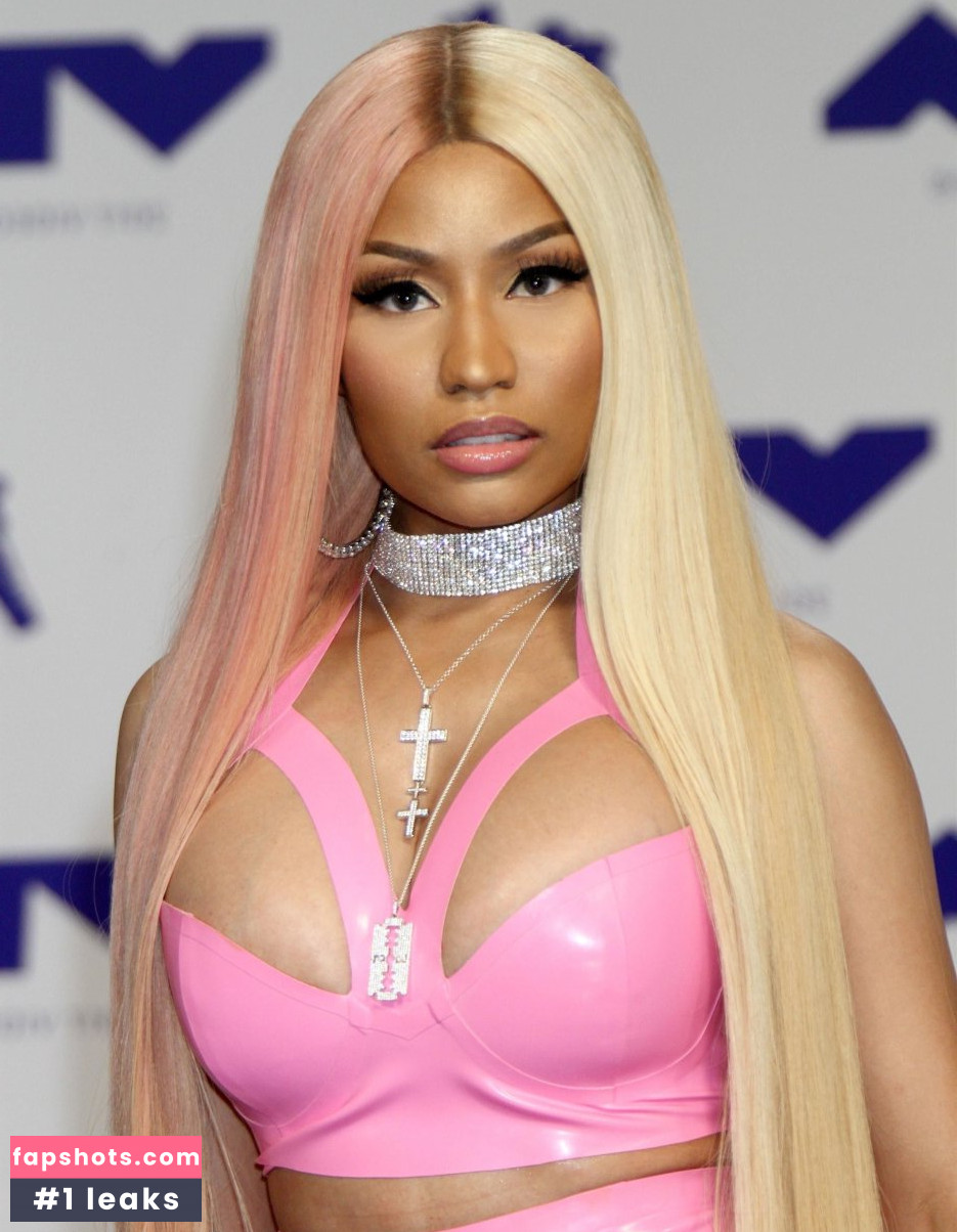 Nicki Minaj gallery photo #1611