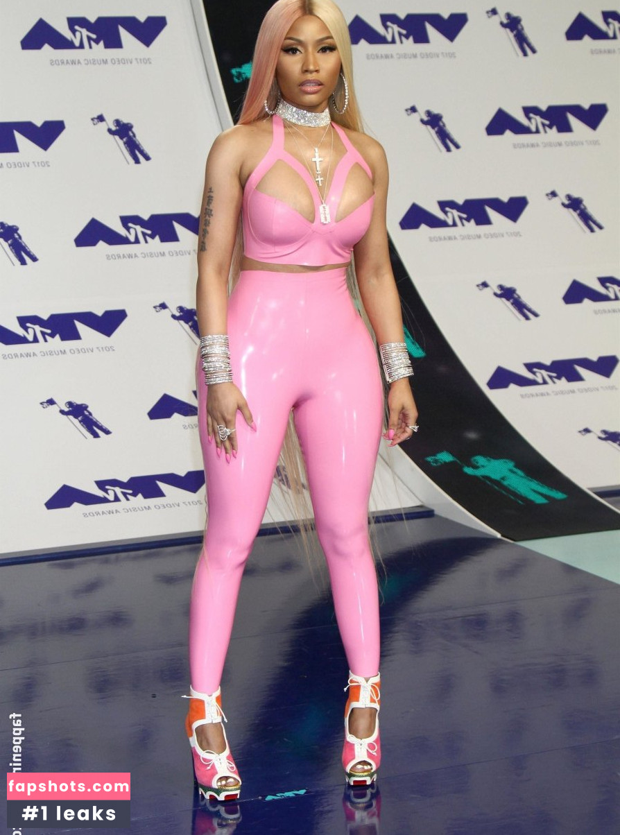 Nicki Minaj gallery photo #1617