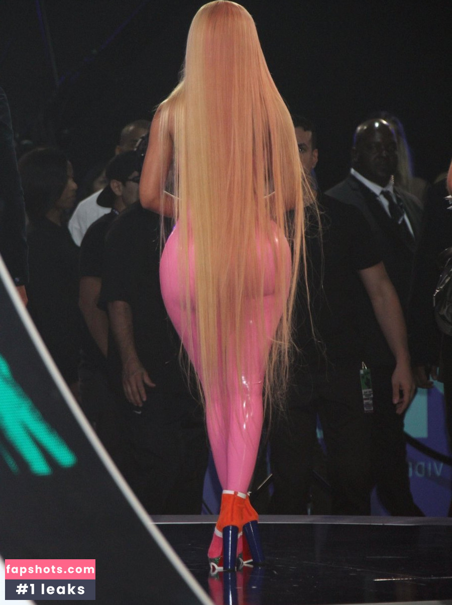Nicki Minaj gallery photo #1624