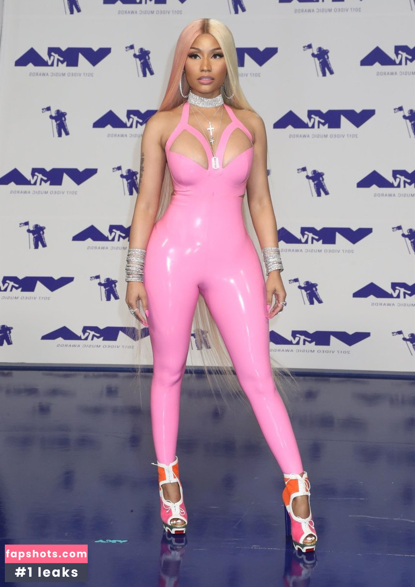 Nicki Minaj gallery photo #1630