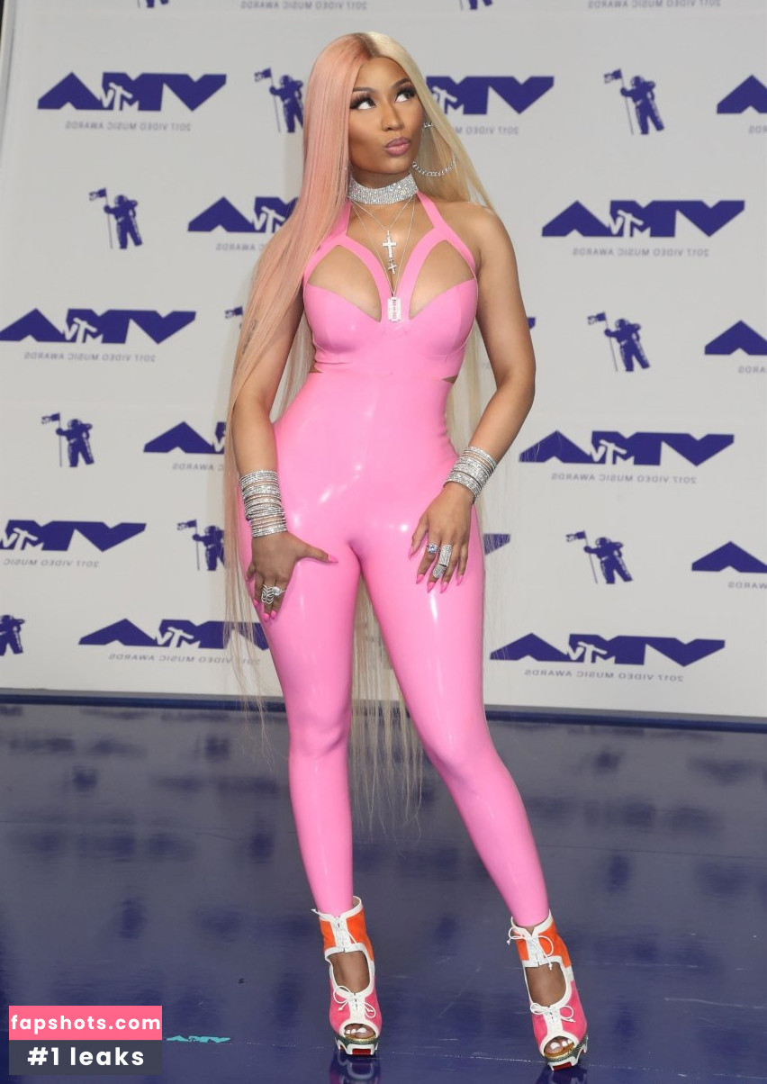 Nicki Minaj gallery photo #1638