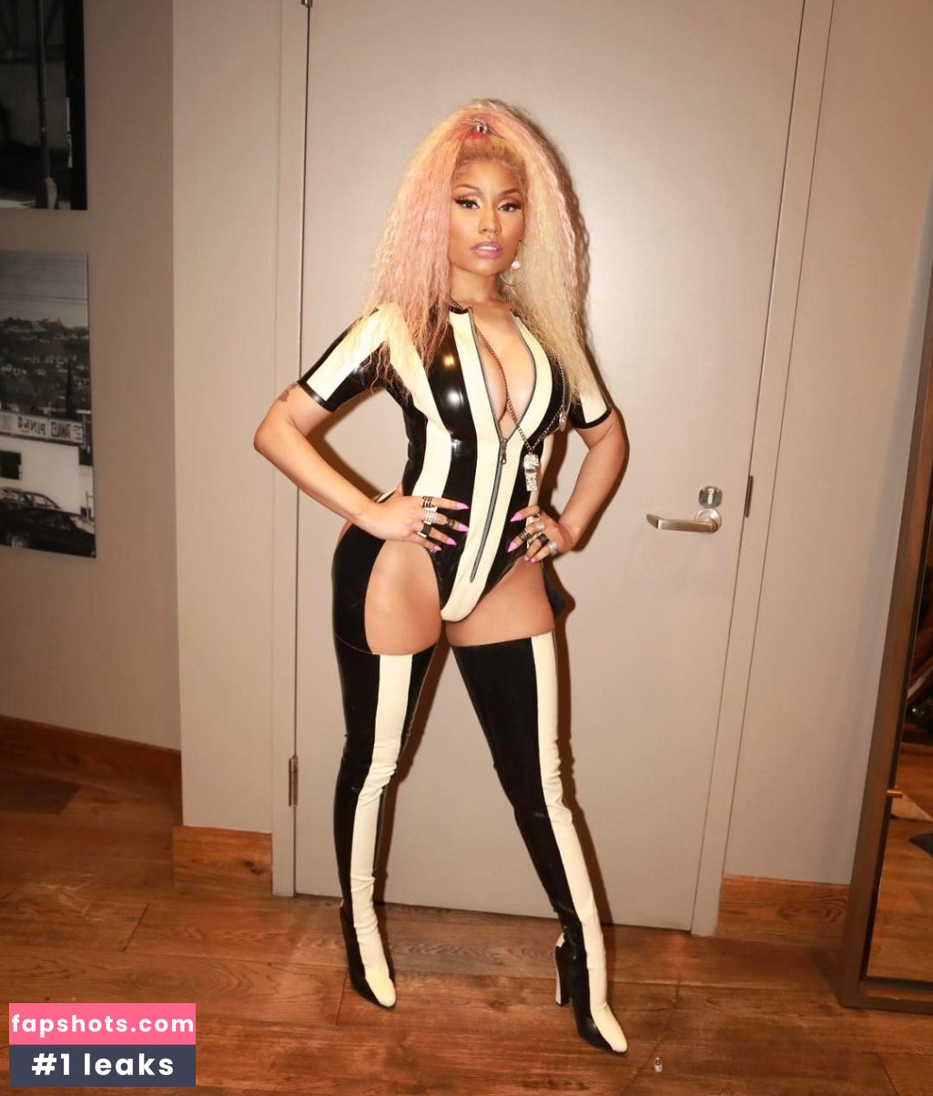 Nicki Minaj Nude Leaks OnlyFans Photos #1662 - LeakJerk