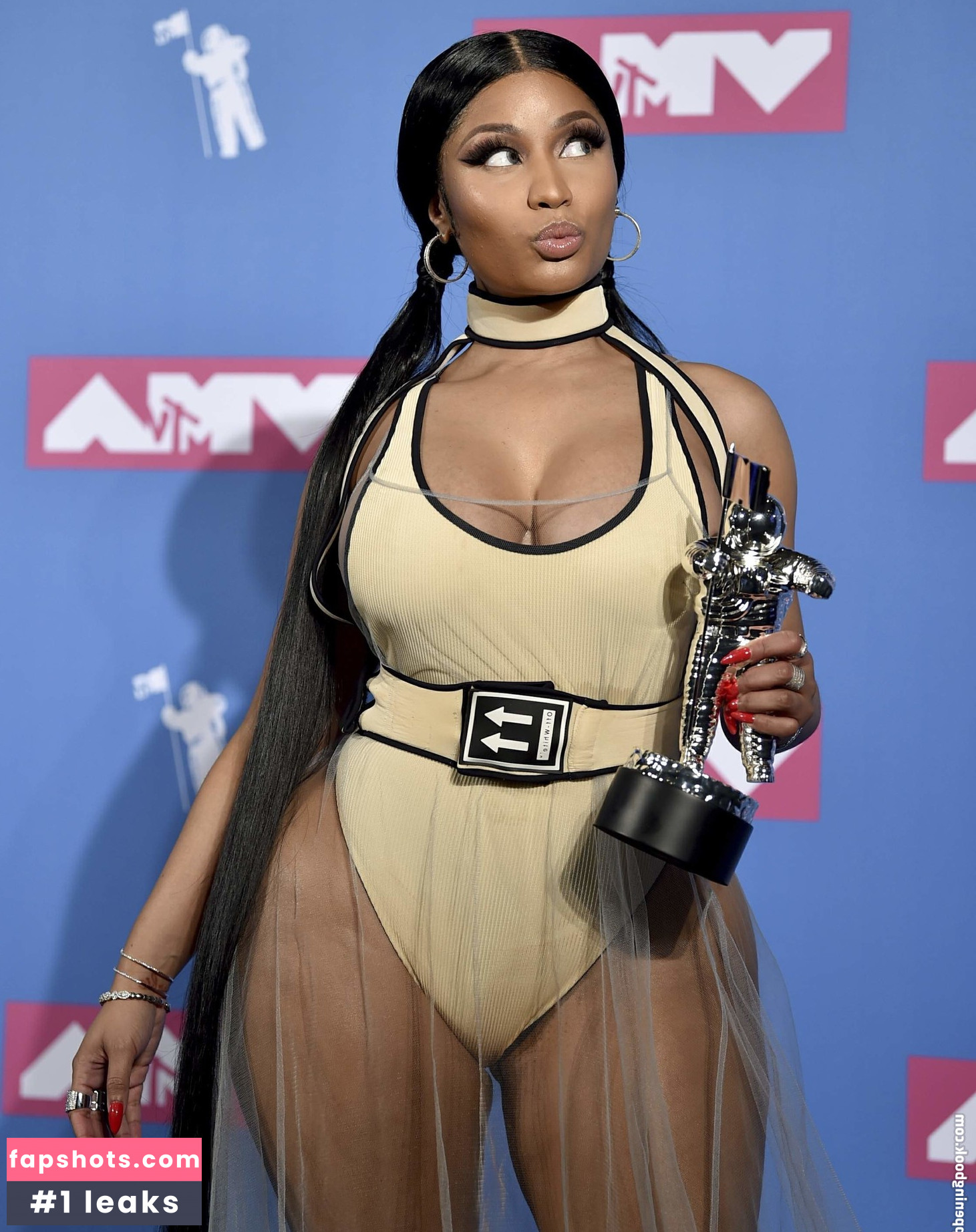 Nicki Minaj gallery photo #644