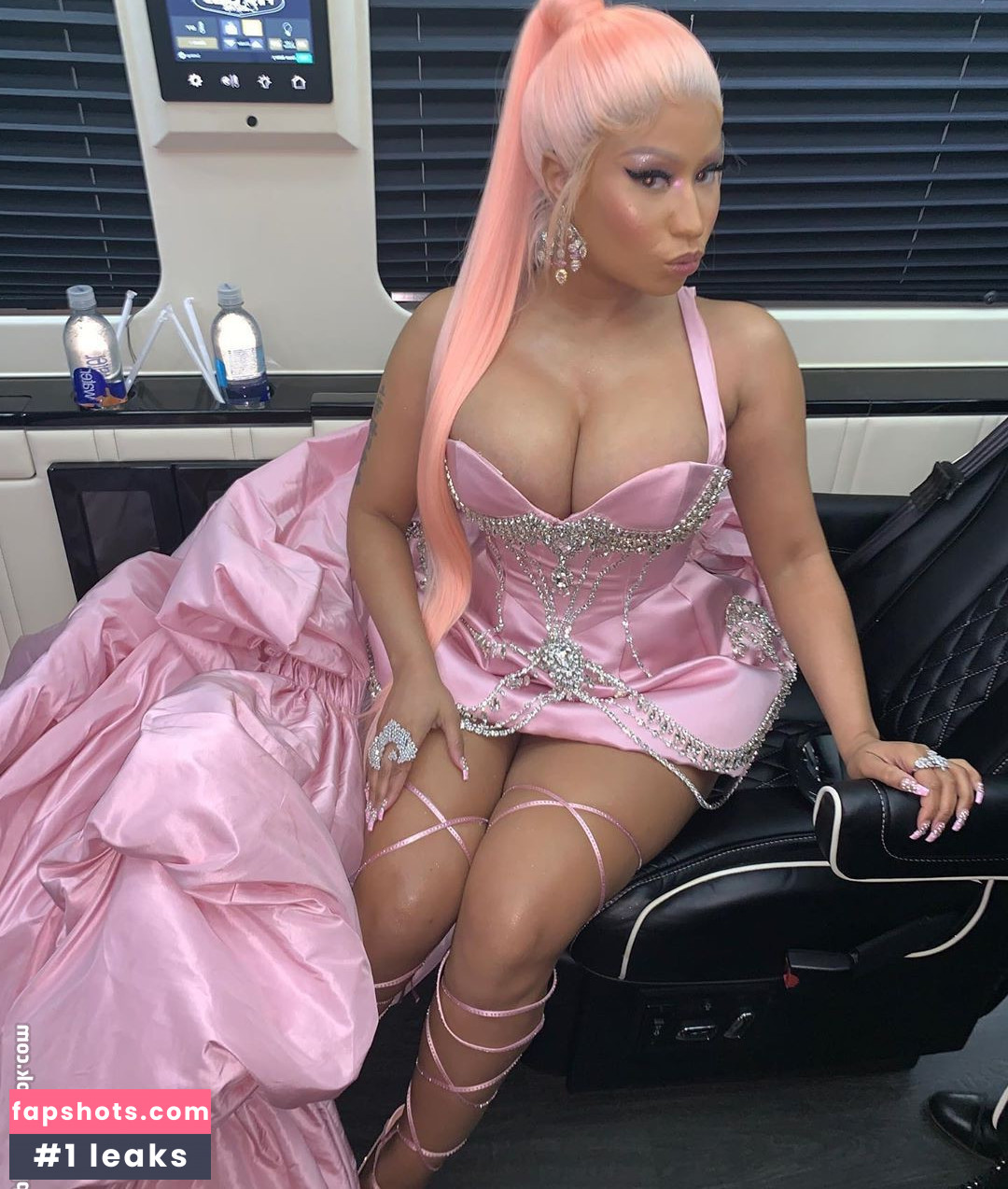 Nicki Minaj gallery photo #765