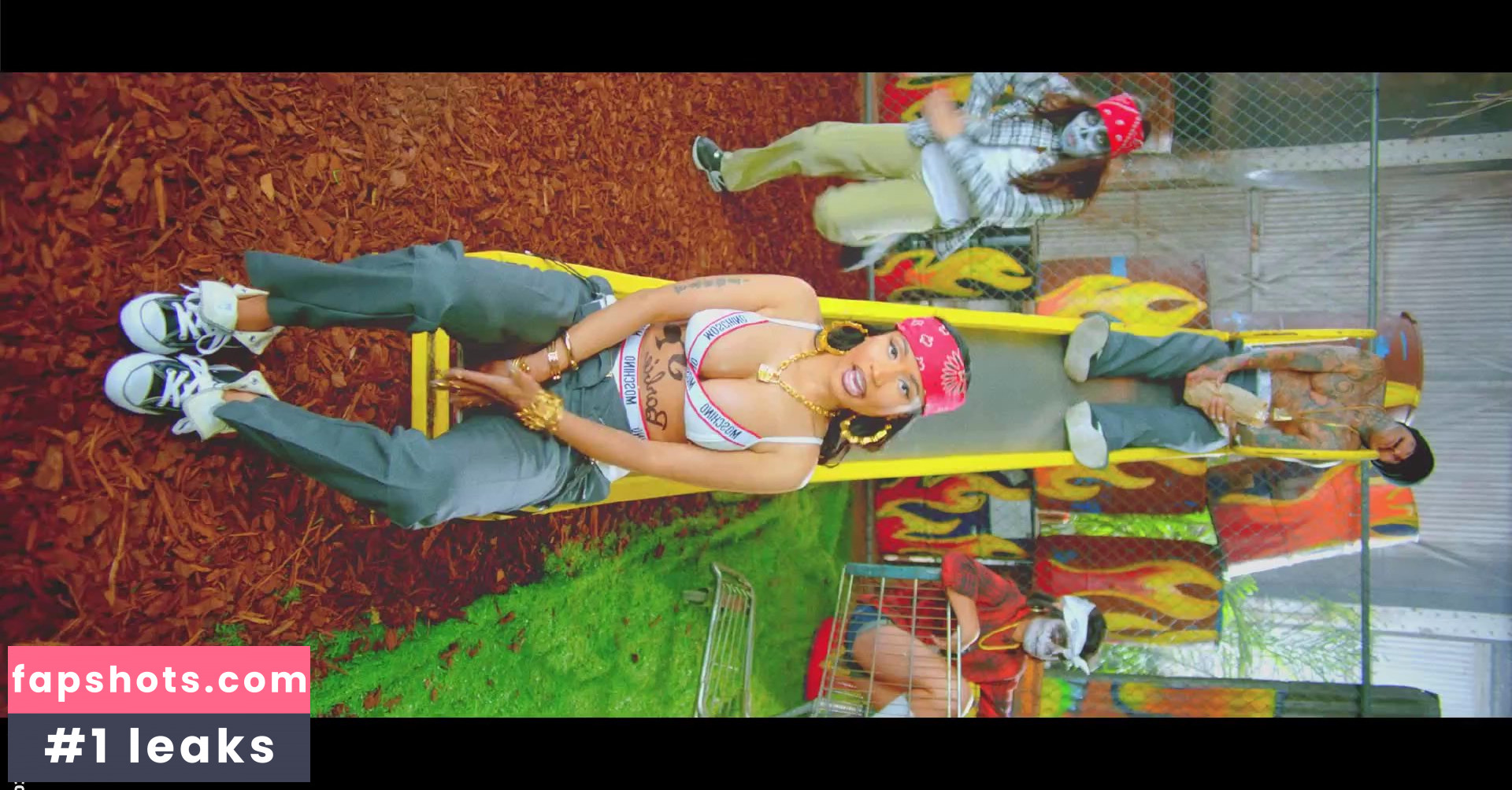 Nicki Minaj gallery photo #808