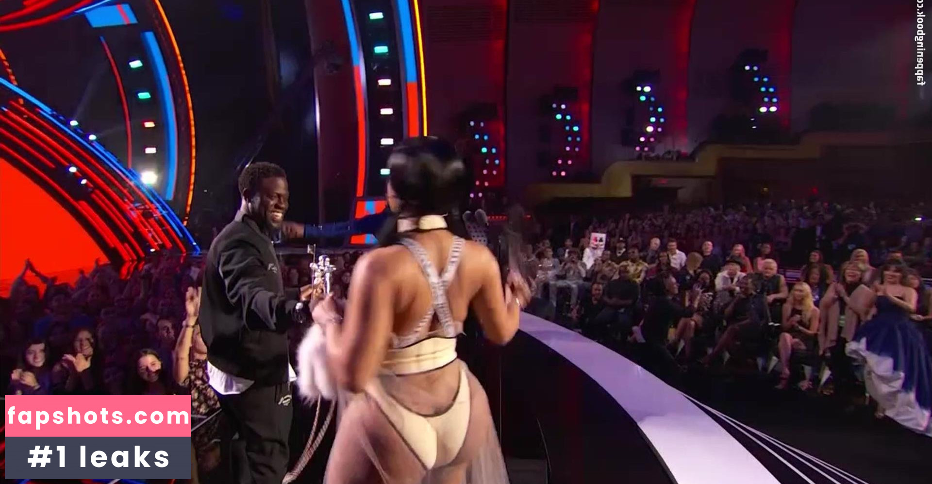 Nicki Minaj gallery photo #850