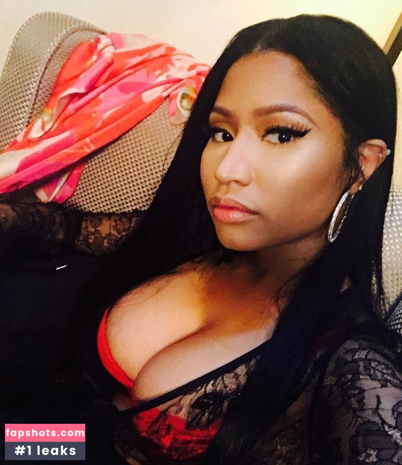 Nicki Minaj gallery photo #981