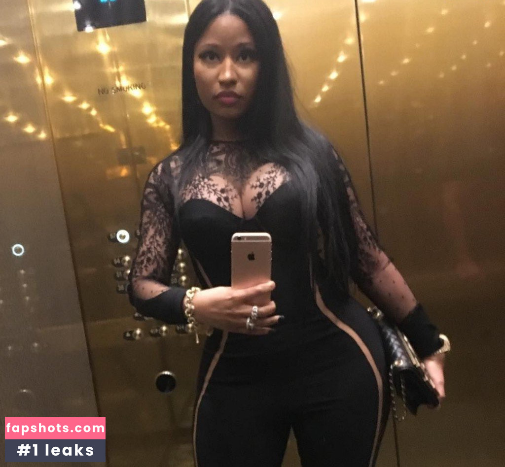 Nicki Minaj gallery photo #982