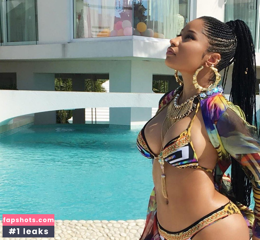 Nicki Minaj gallery photo #985
