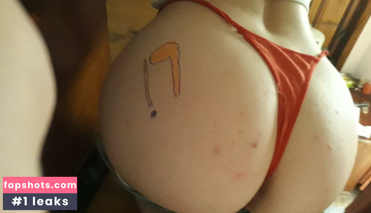 Nicki Perrone gallery photo #6