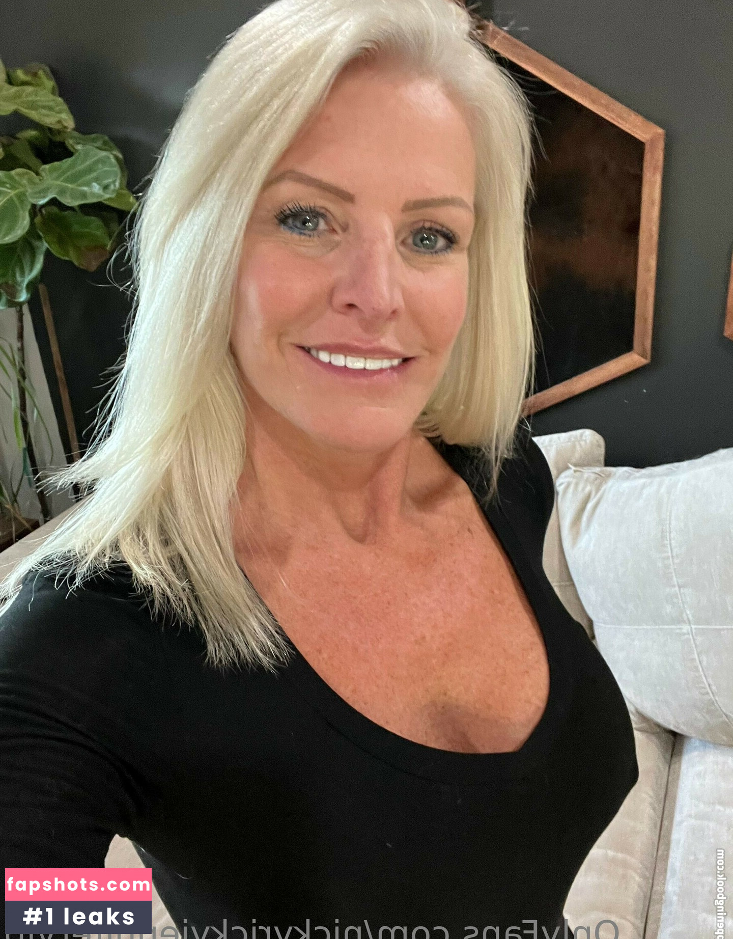 nickyrickyjennifervip Filtración Desnuda OnlyFans Foto #17 - Fapshots