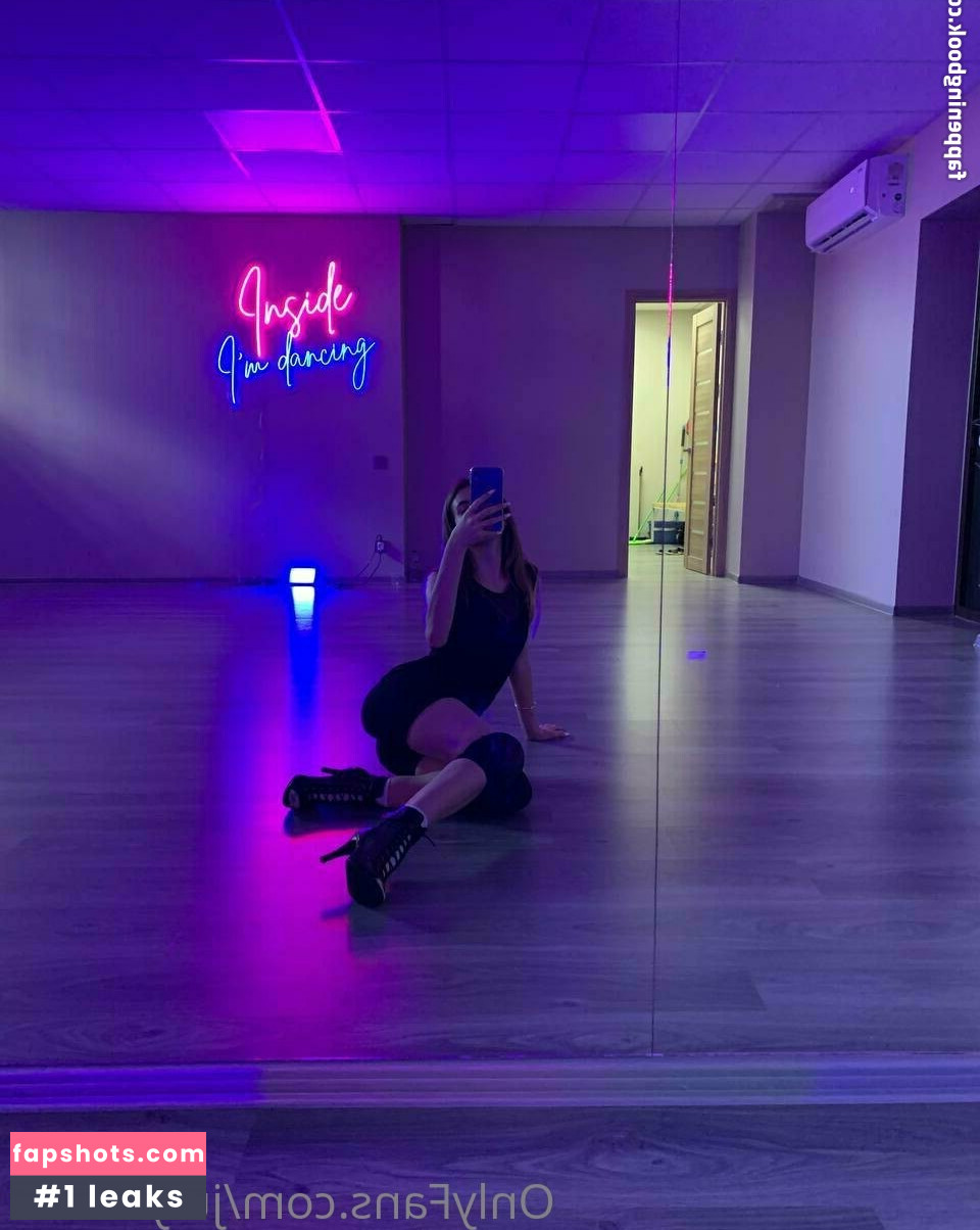 nickyxxlicky gallery photo #4