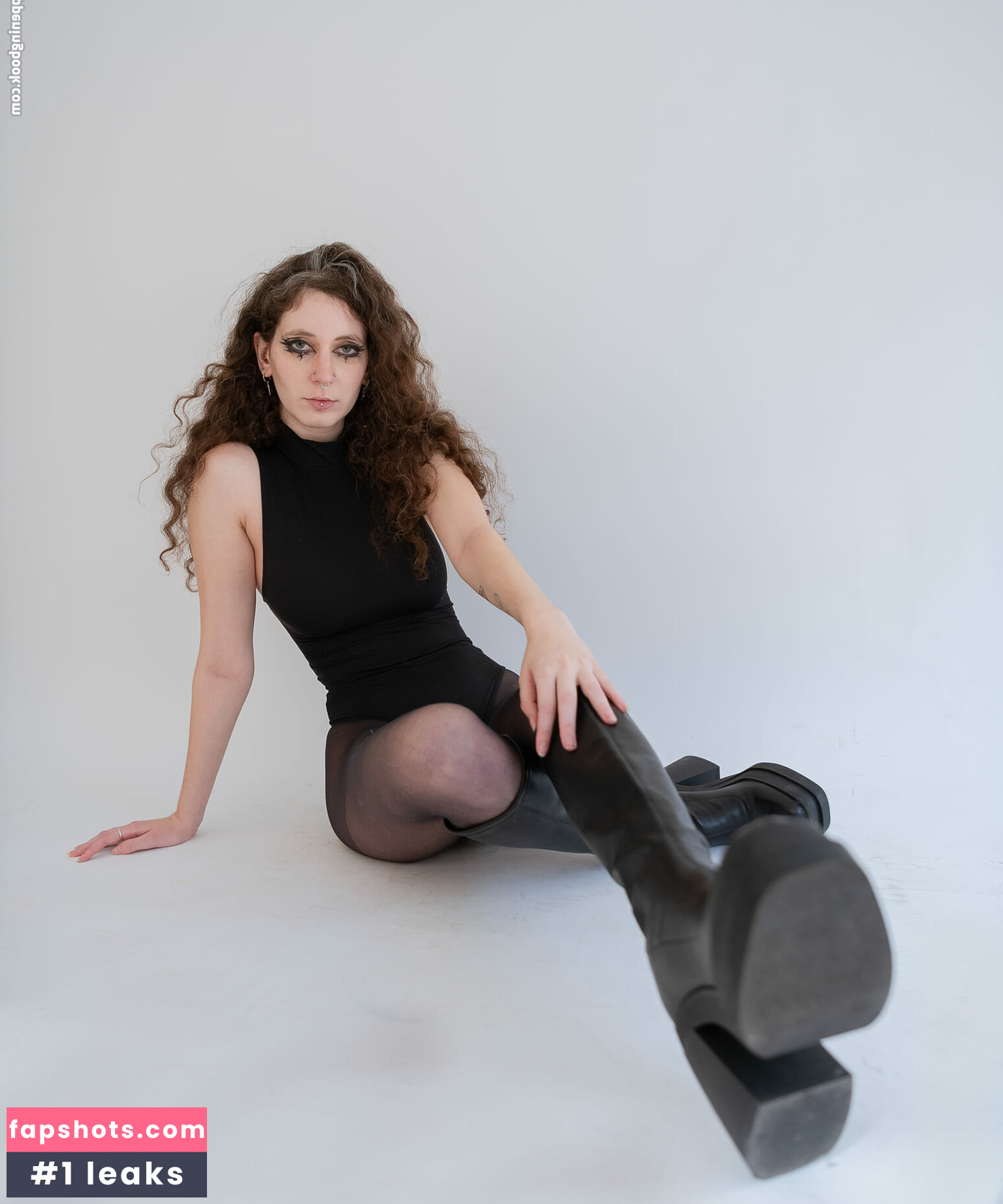 Nico Aro Nude Leaks OnlyFans Photos #4 - LeakJerk