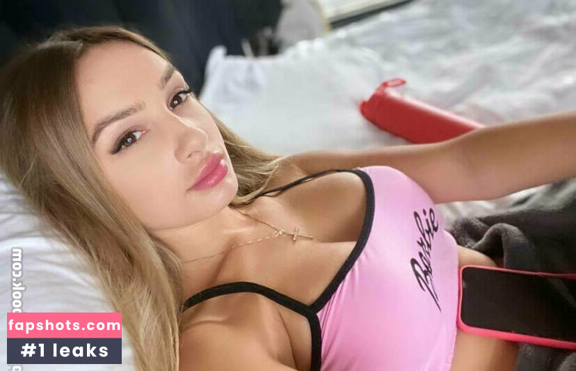 nicol_brown gallery photo #15