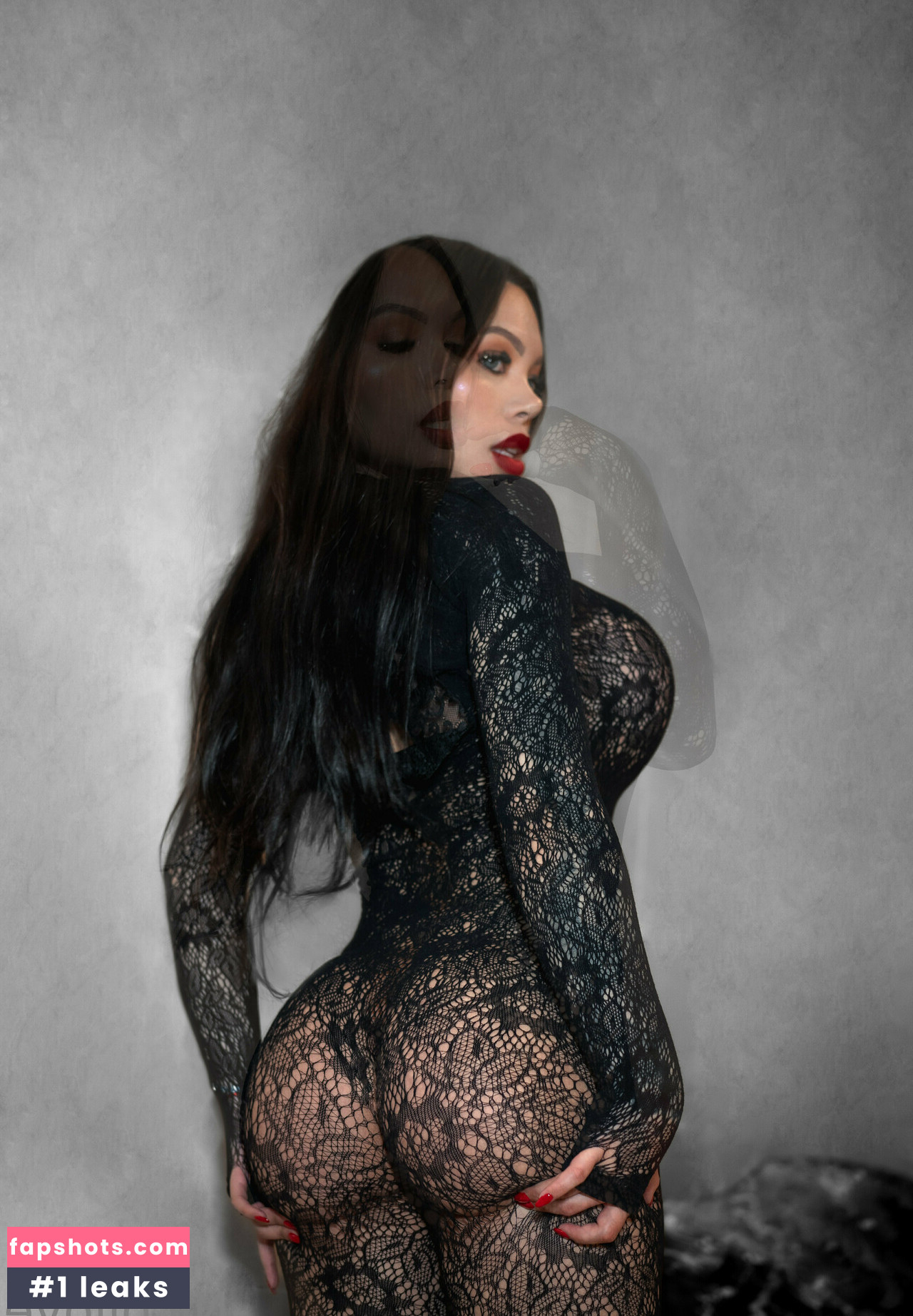 nicol_lovee gallery photo #19