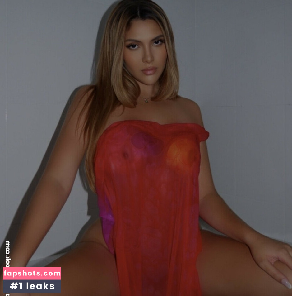 Nicol Ramirez gallery photo #22