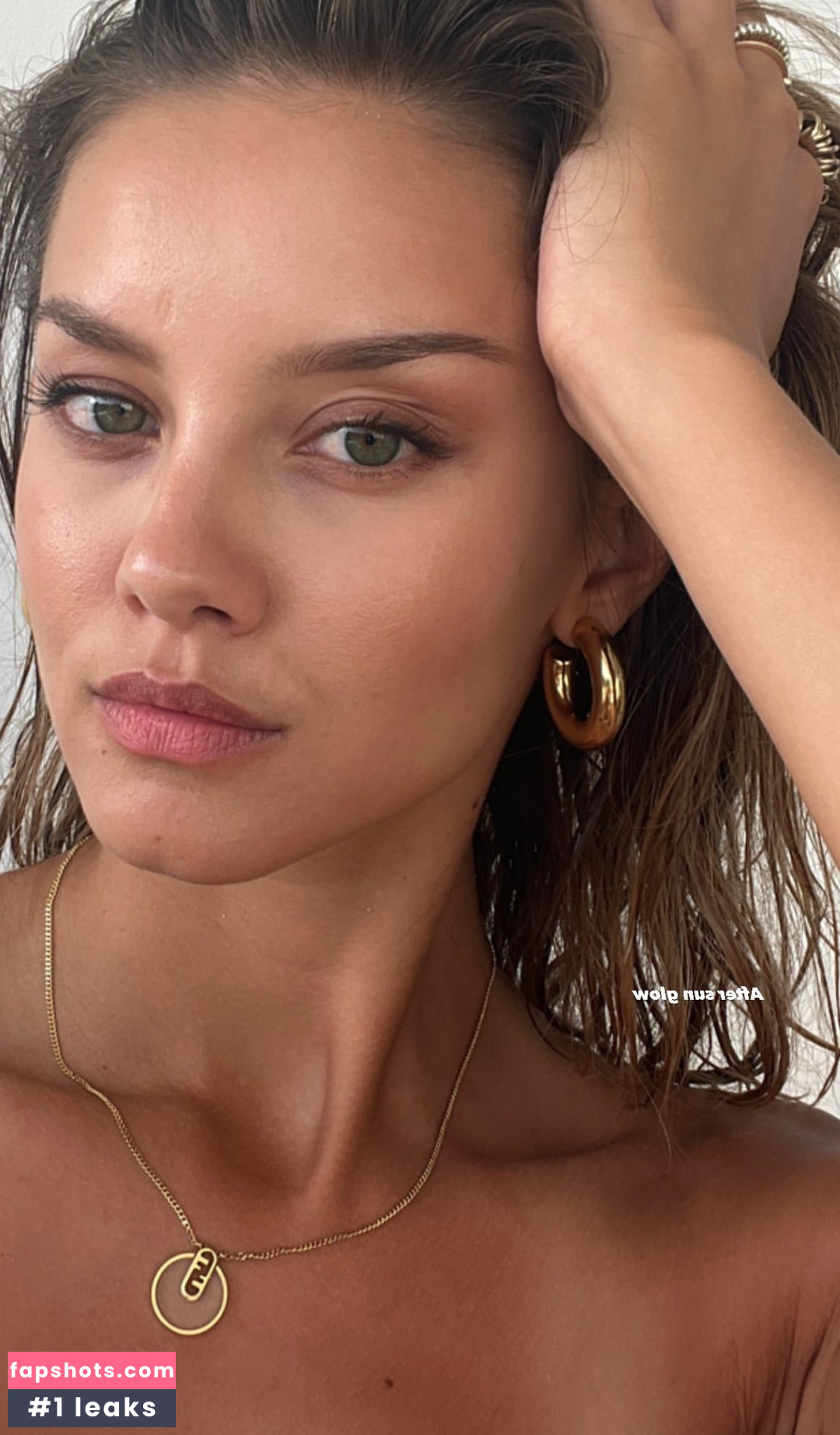 Nicola Cavanis Nahé úniky fotek pouze od fanoušků #1151 - Fapshots