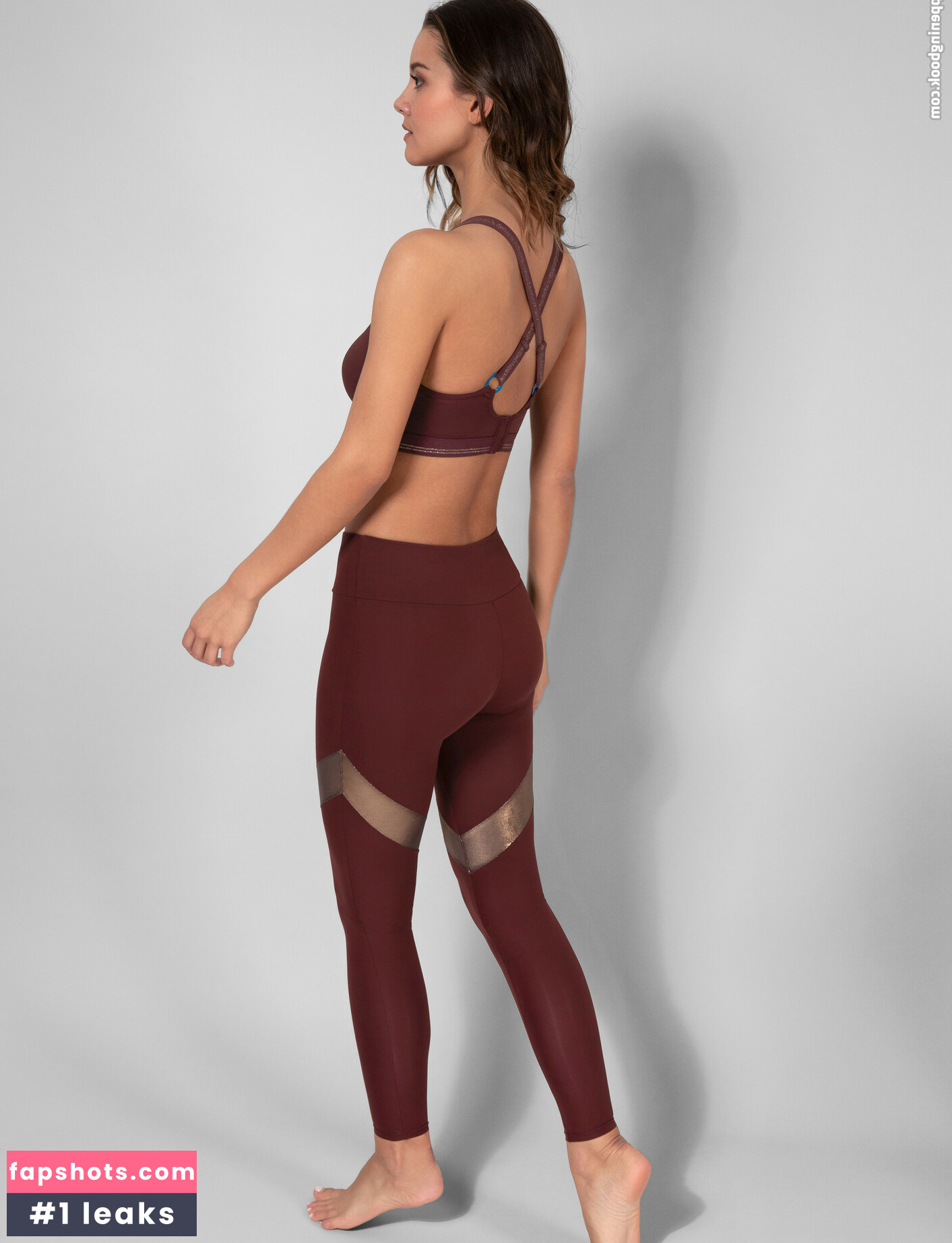 Nicola Cavanis gallery photo #442