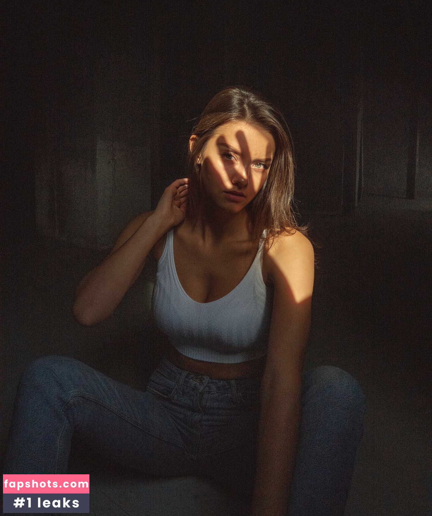 Nicola Cavanis gallery photo #602