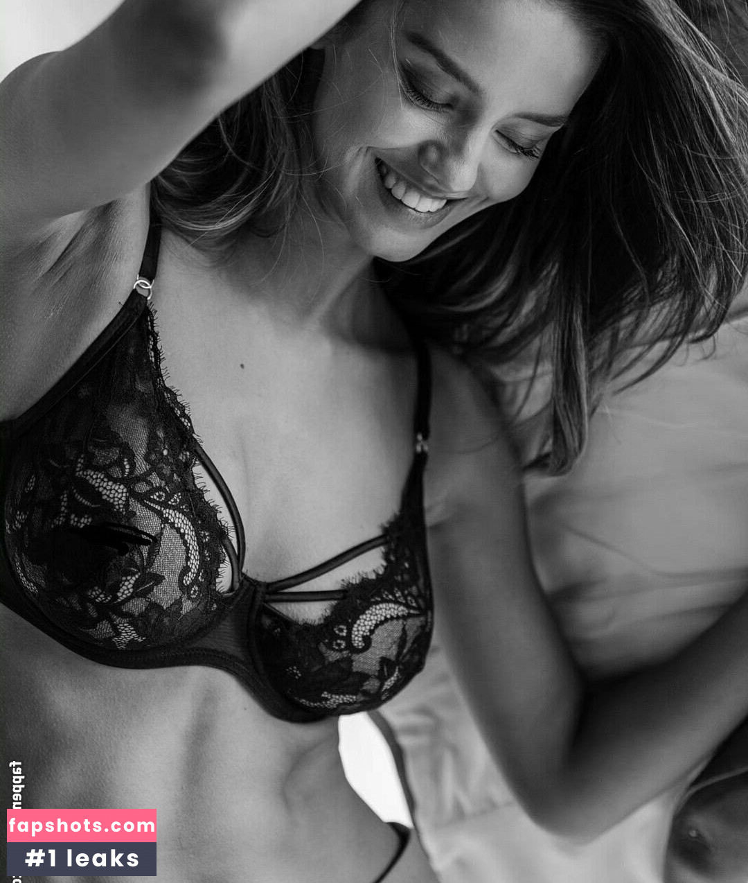 Nicola Cavanis gallery photo #655