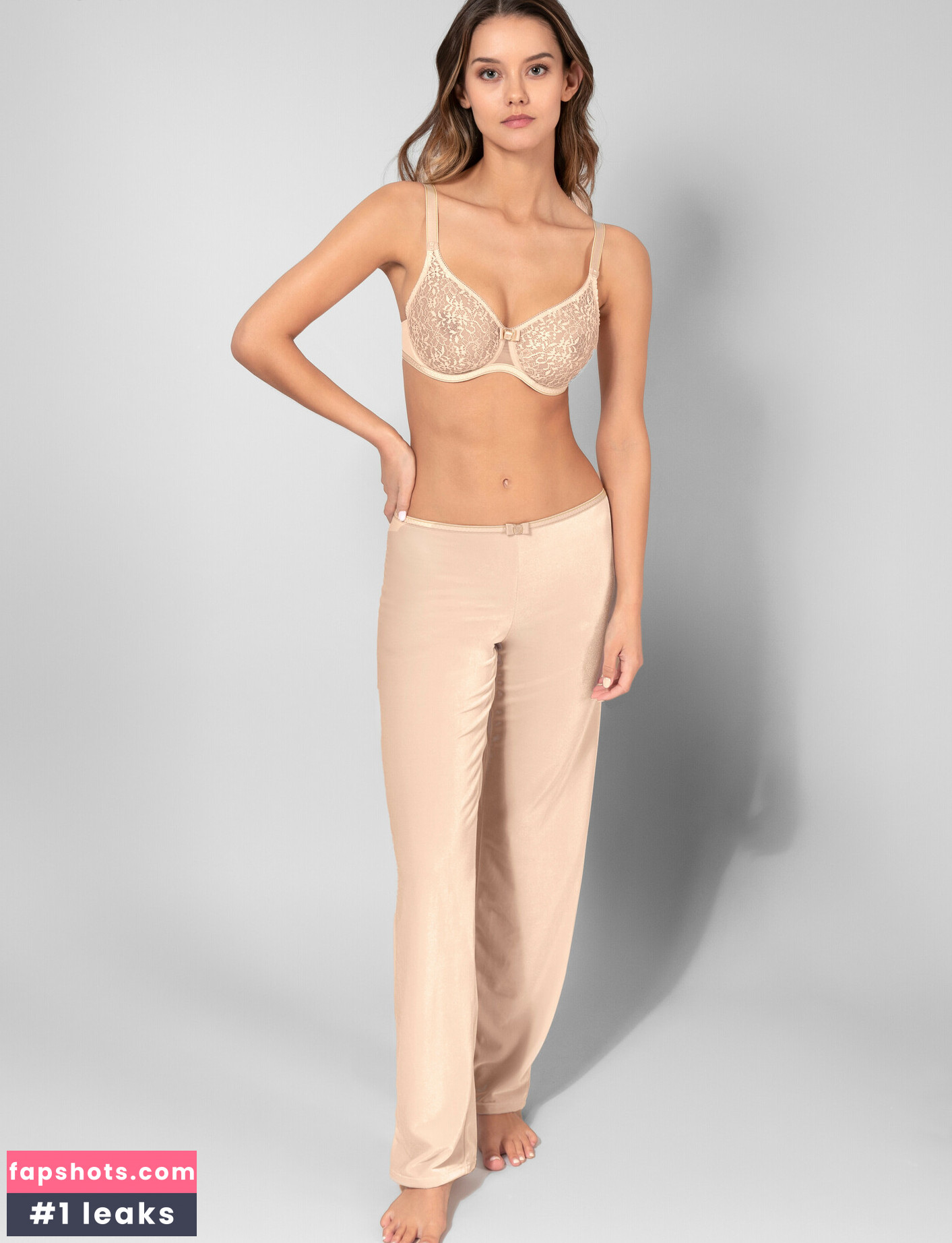 Nicola Cavanis gallery photo #674