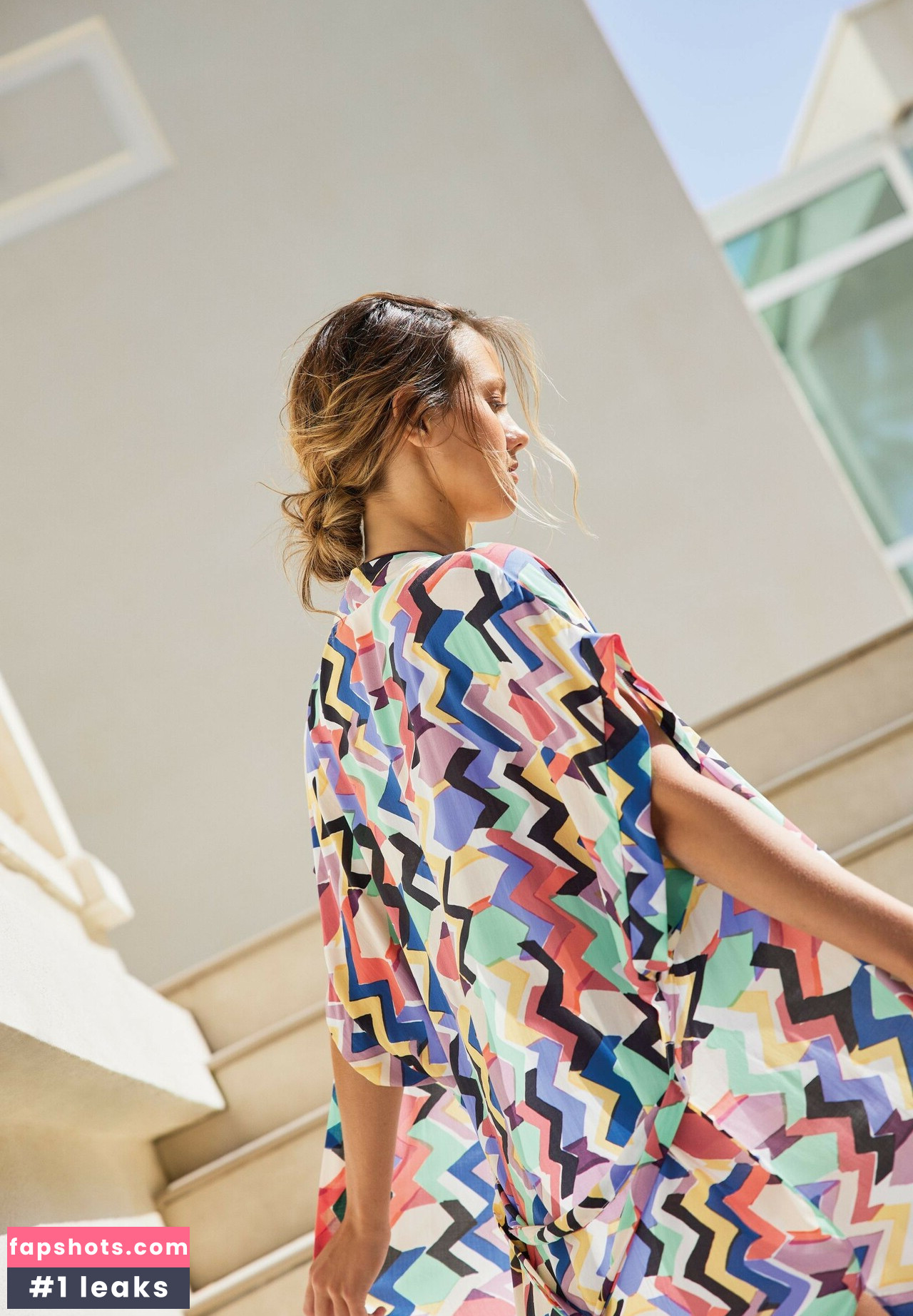 Nicola Cavanis gallery photo #938