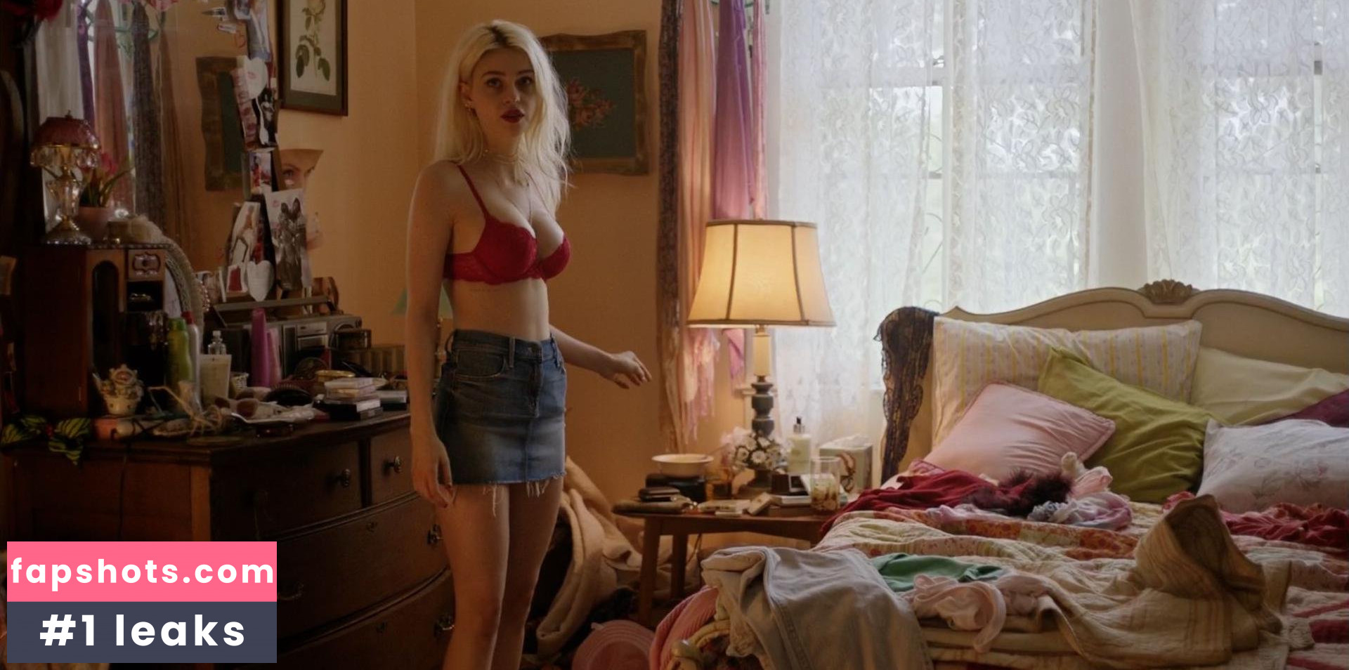 Nicola Peltz gallery photo #109