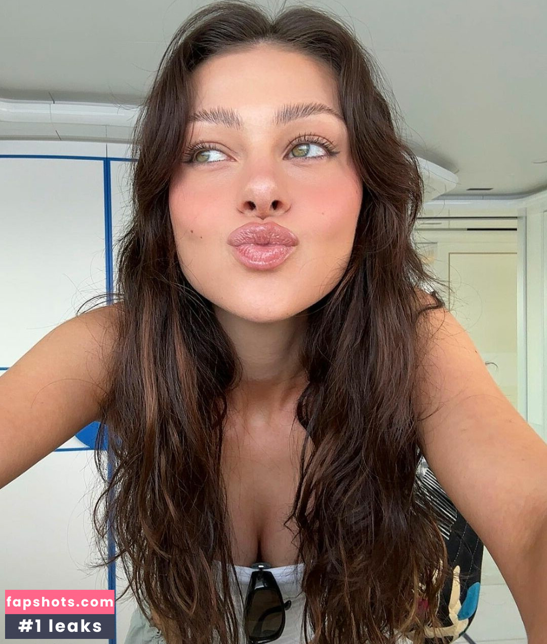 Nicola Peltz gallery photo #14