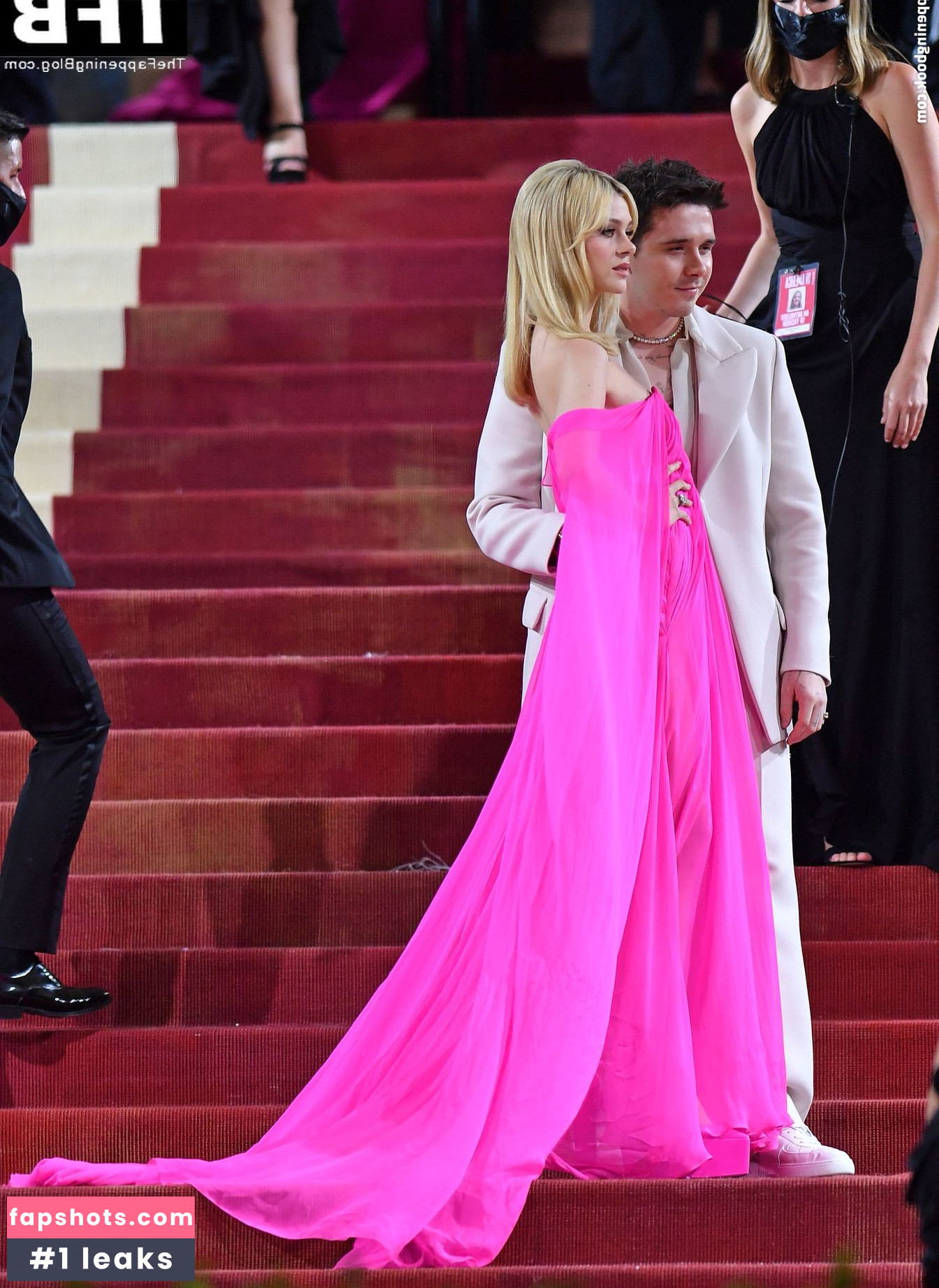 Nicola Peltz gallery photo #85