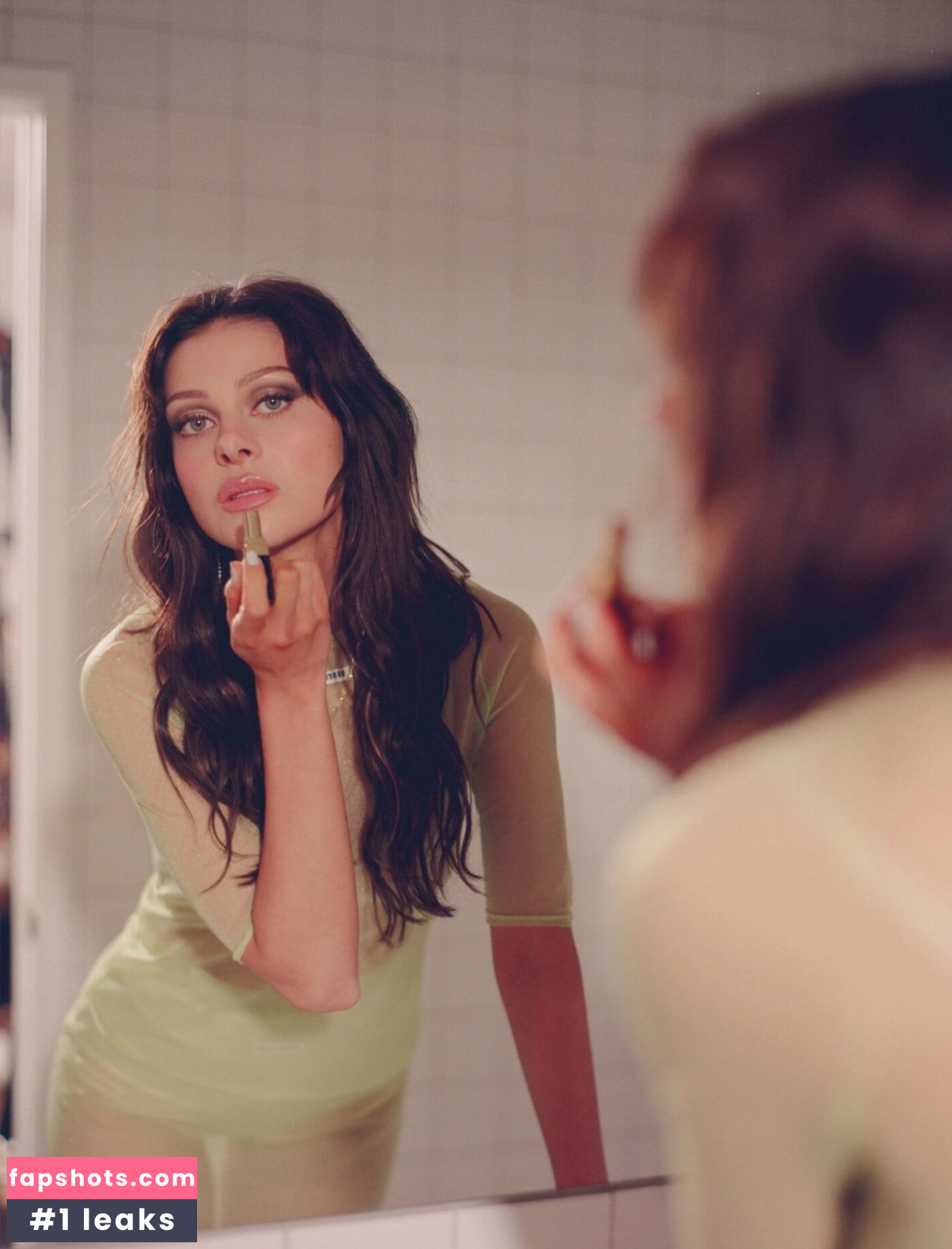 Nicola Peltz gallery photo #10