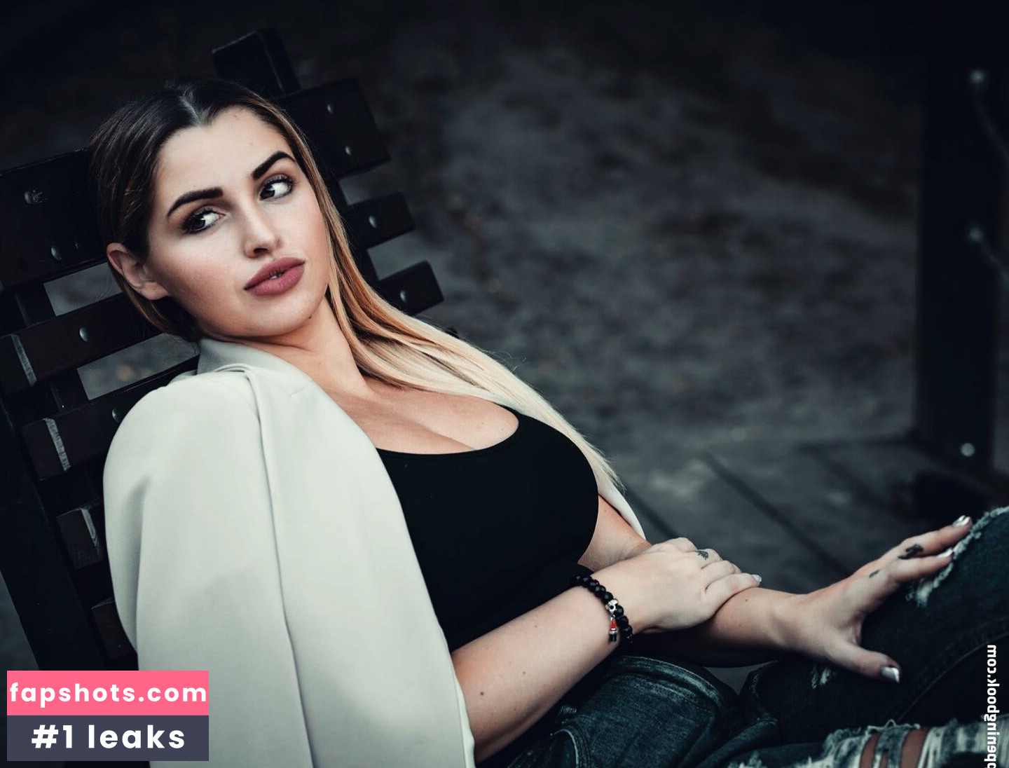 Nicole Andrievich gallery photo #15