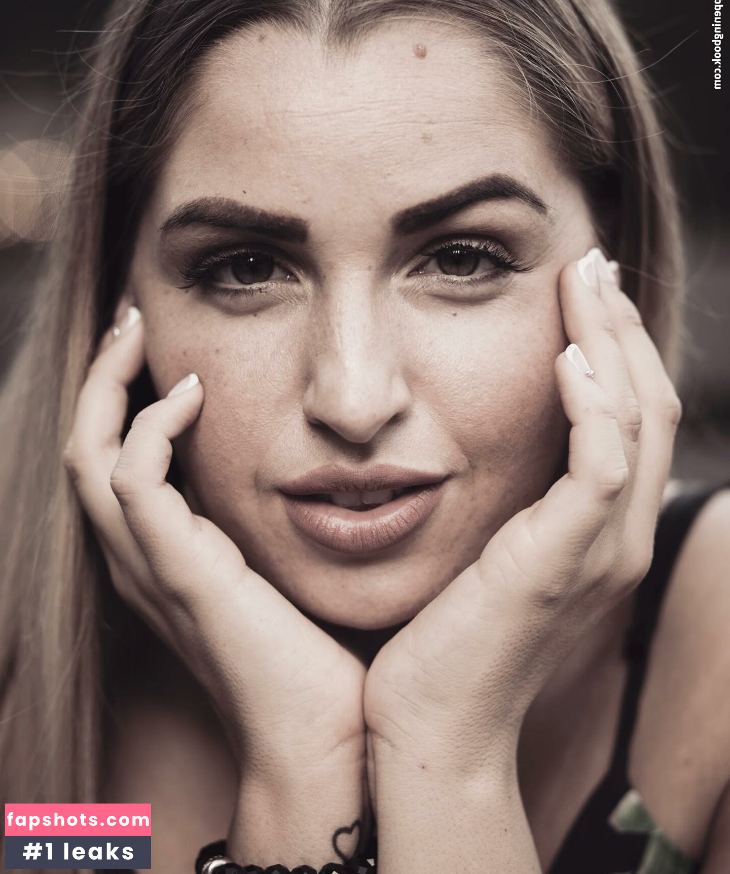 Nicole Andrievich gallery photo #22