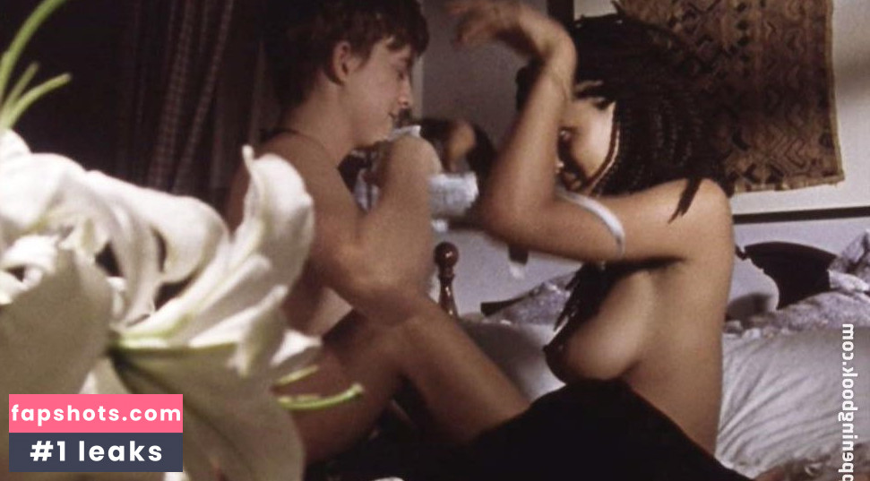 Nicole Ari Parker gallery photo #54