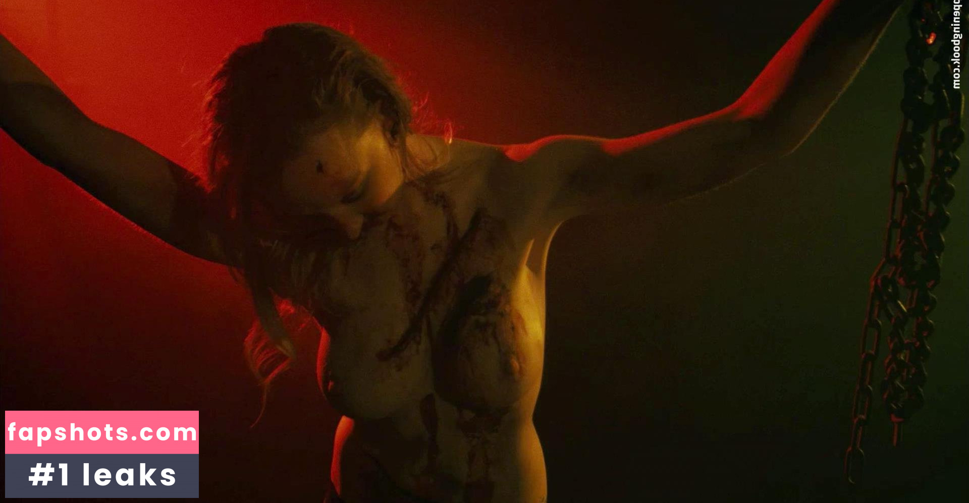 Nicole Bardis nude babe gallery