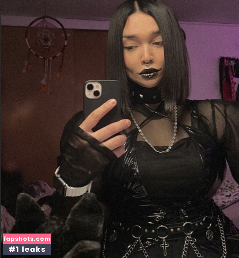 nicole_brutality gallery photo #17