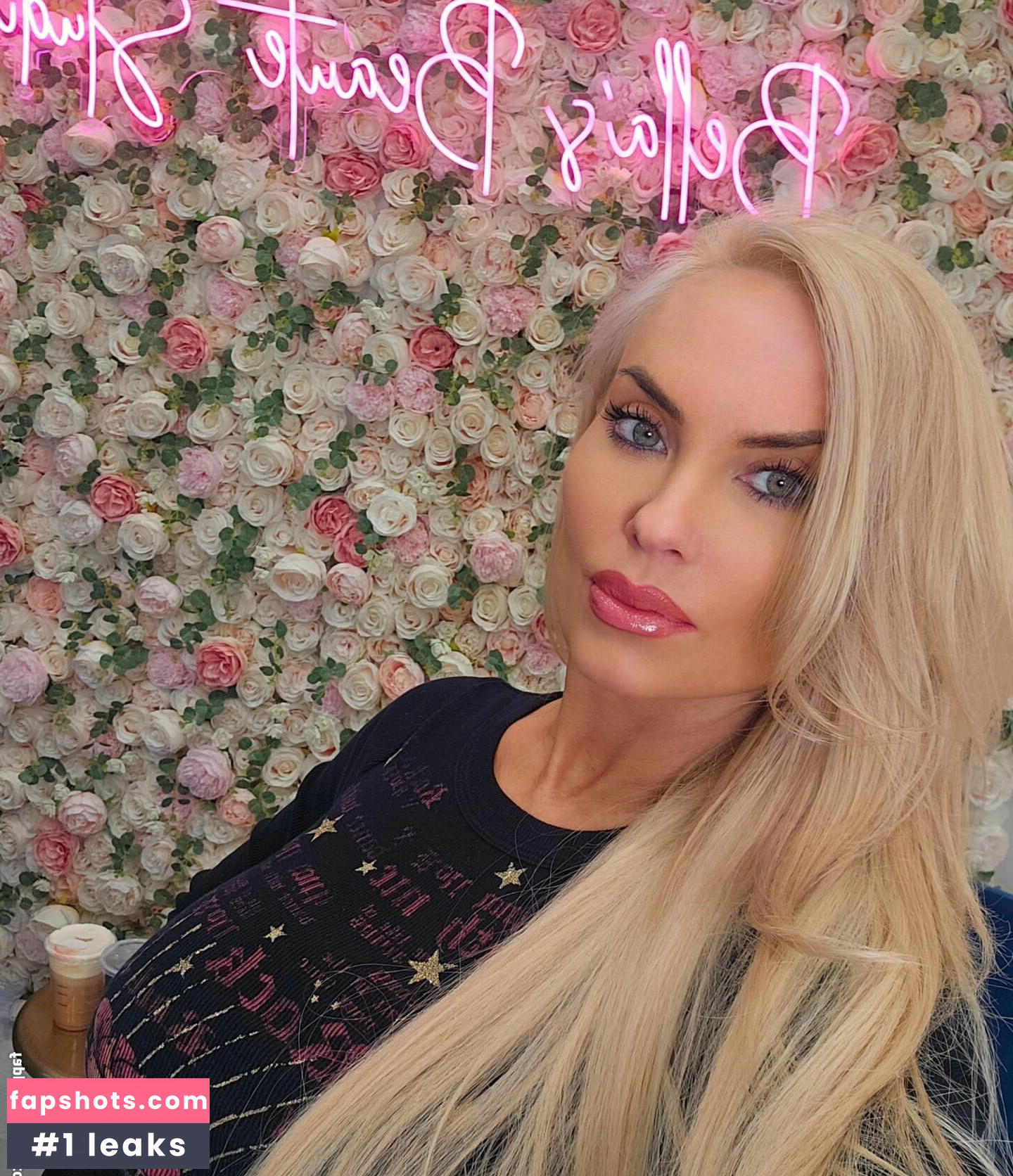 Nicole "Coco" Austin Nahé úniky fotek pouze od fanoušků #204 - Fapshots