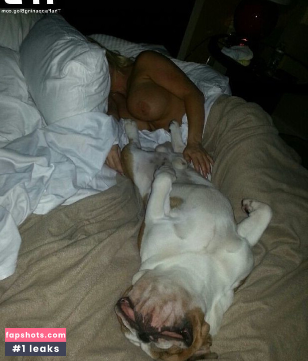 Nicole "Coco" Austin Nahé úniky fotek pouze od fanoušků #646 - Fapshots