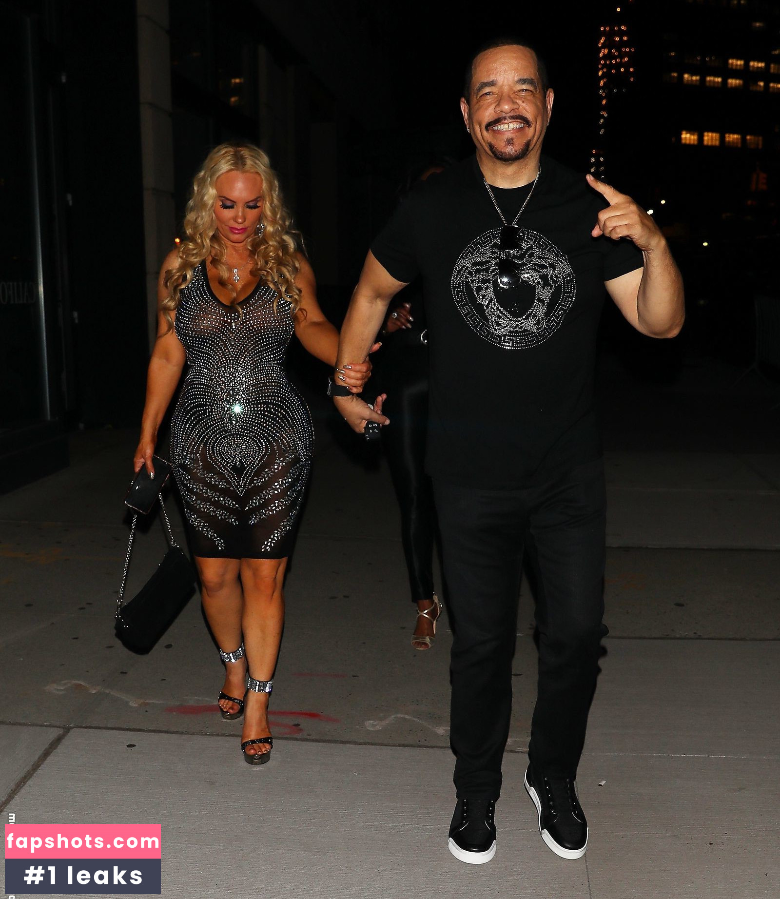 Nicole "Coco" Austin Nahé úniky fotek pouze od fanoušků #716 - Fapshots