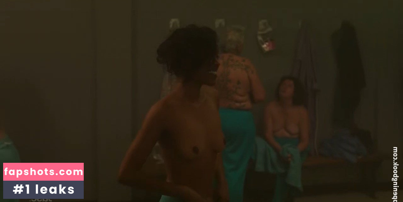 Nicole Da Silva gallery photo #33