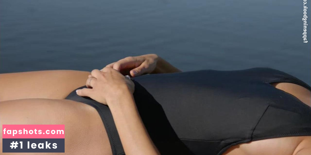 Nicole Da Silva gallery photo #47