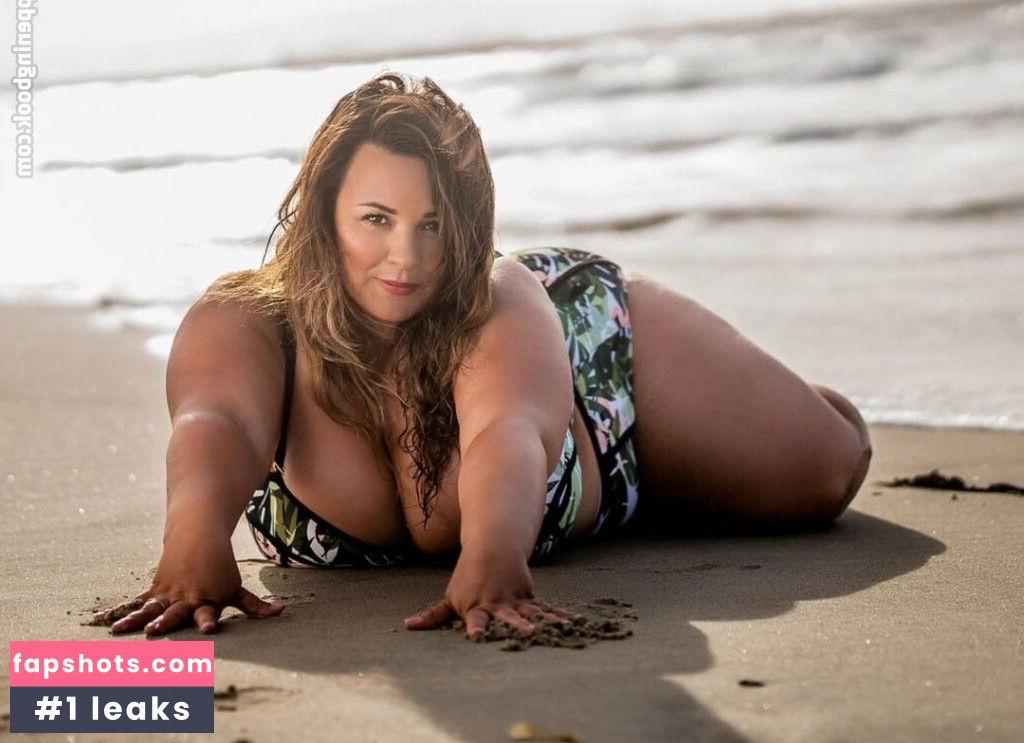 Nicole Denise Johansson gallery photo #4