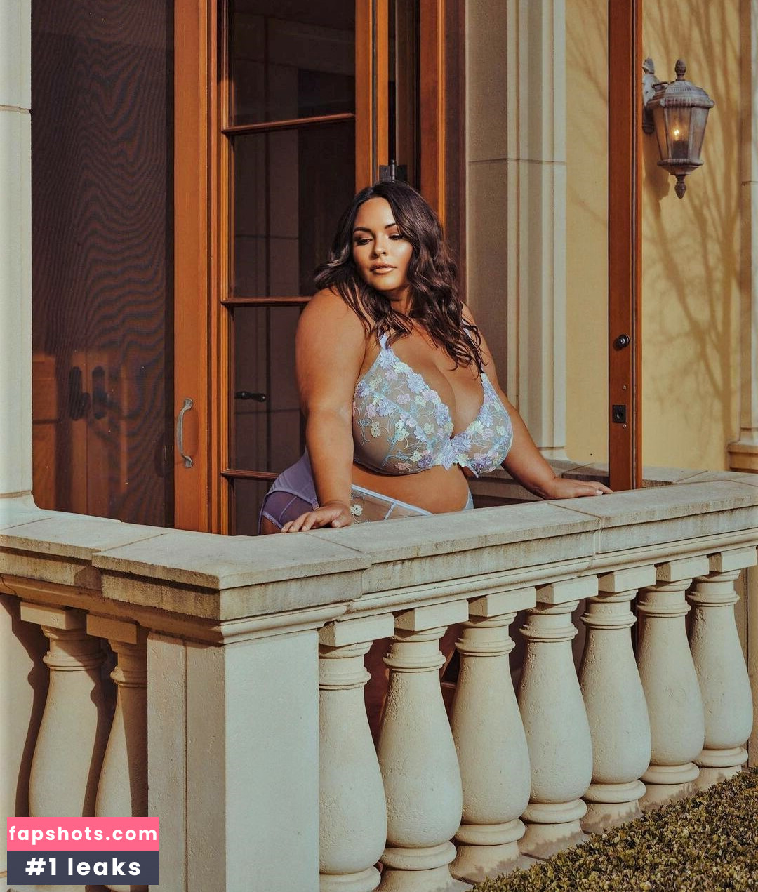 Nicole Denise Johansson gallery photo #66