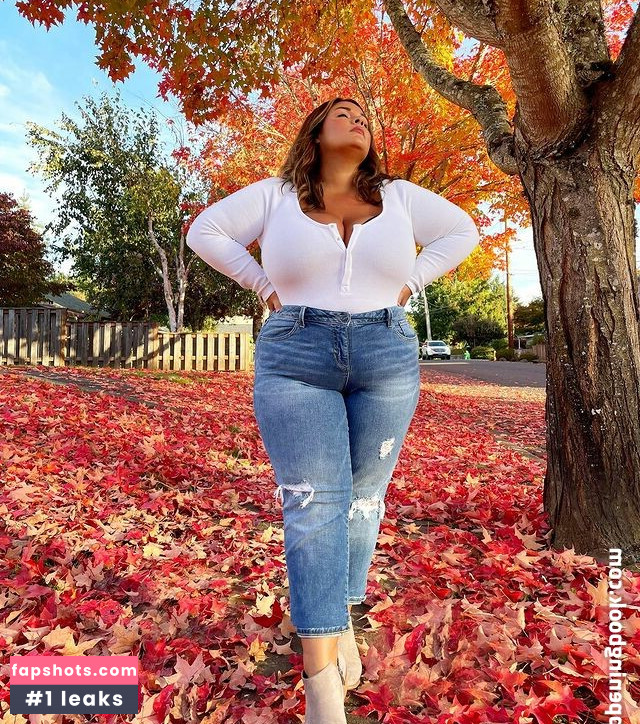 Nicole Denise Johansson gallery photo #83