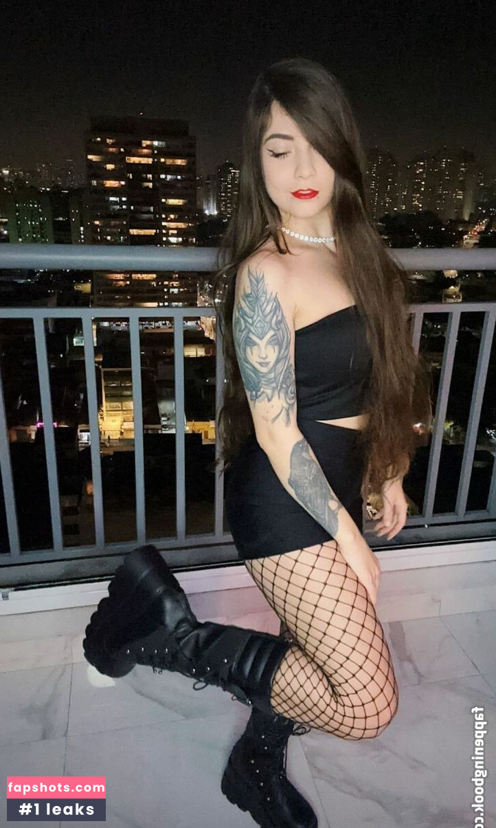 Nicole Diretora gallery photo #14