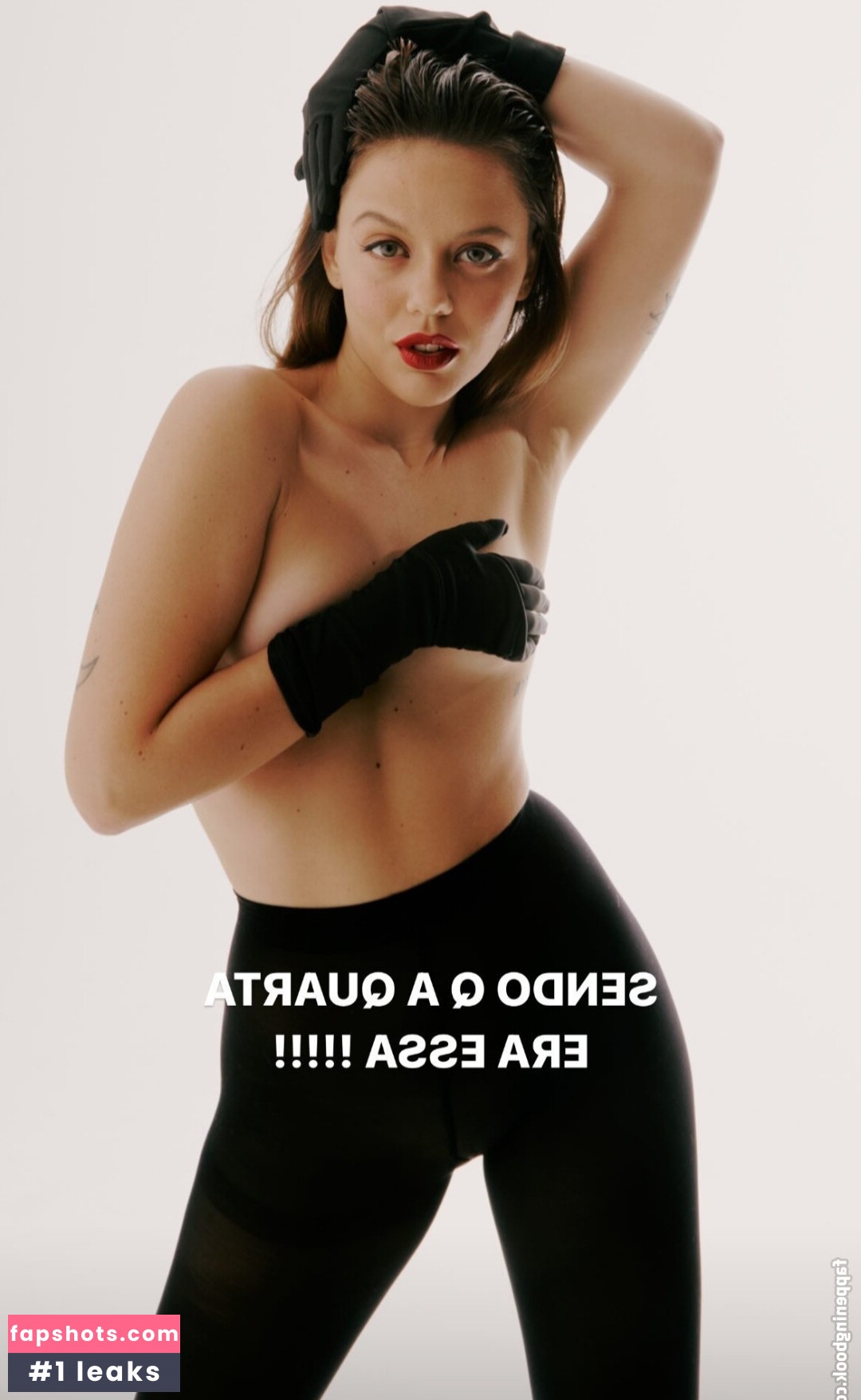 Nicole Dutr gallery photo #7