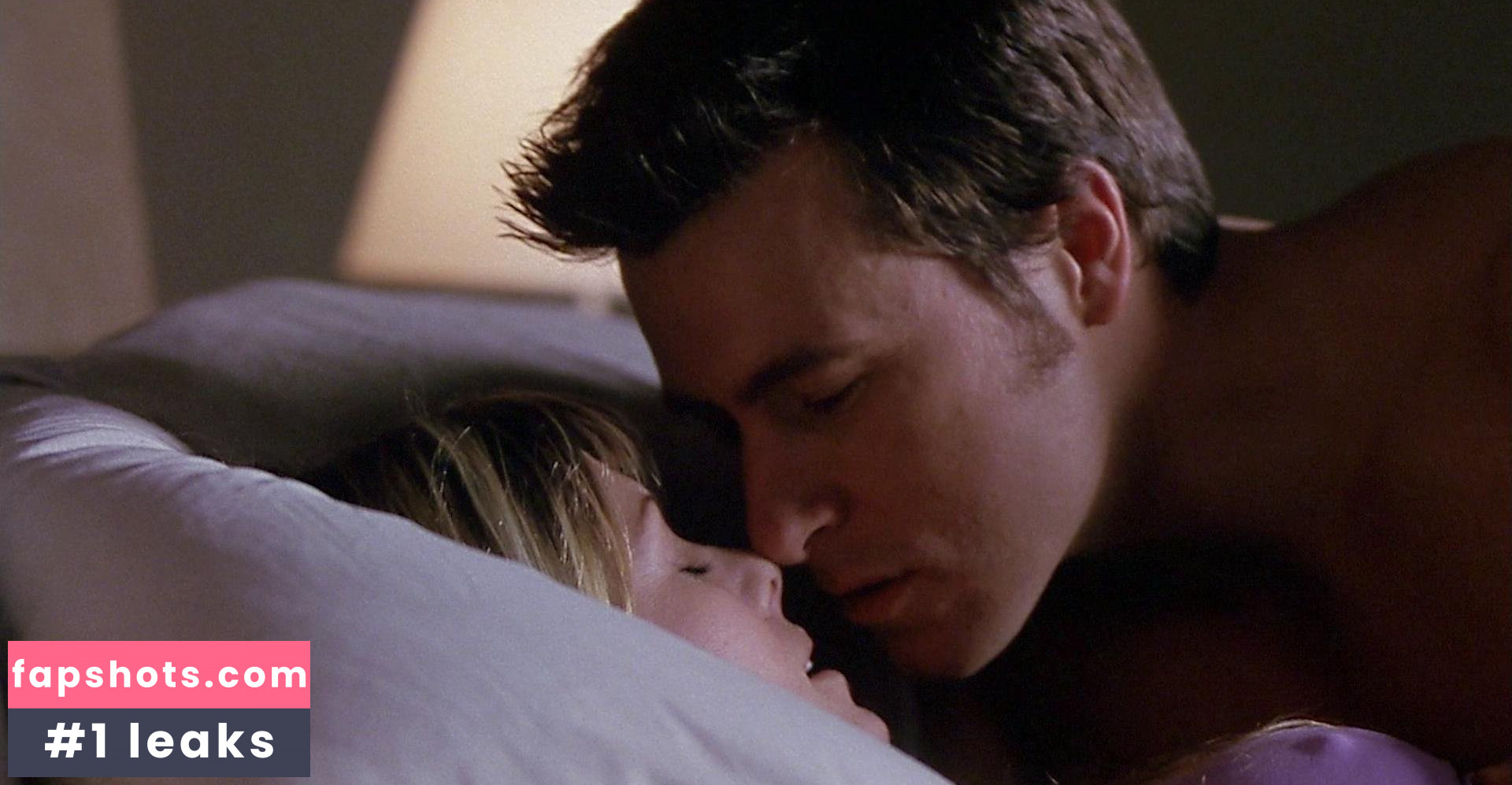 Nicole Eggert gallery photo #5